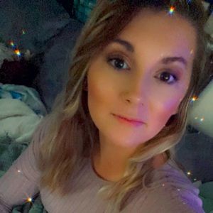 Meet your Posher, Katelyn